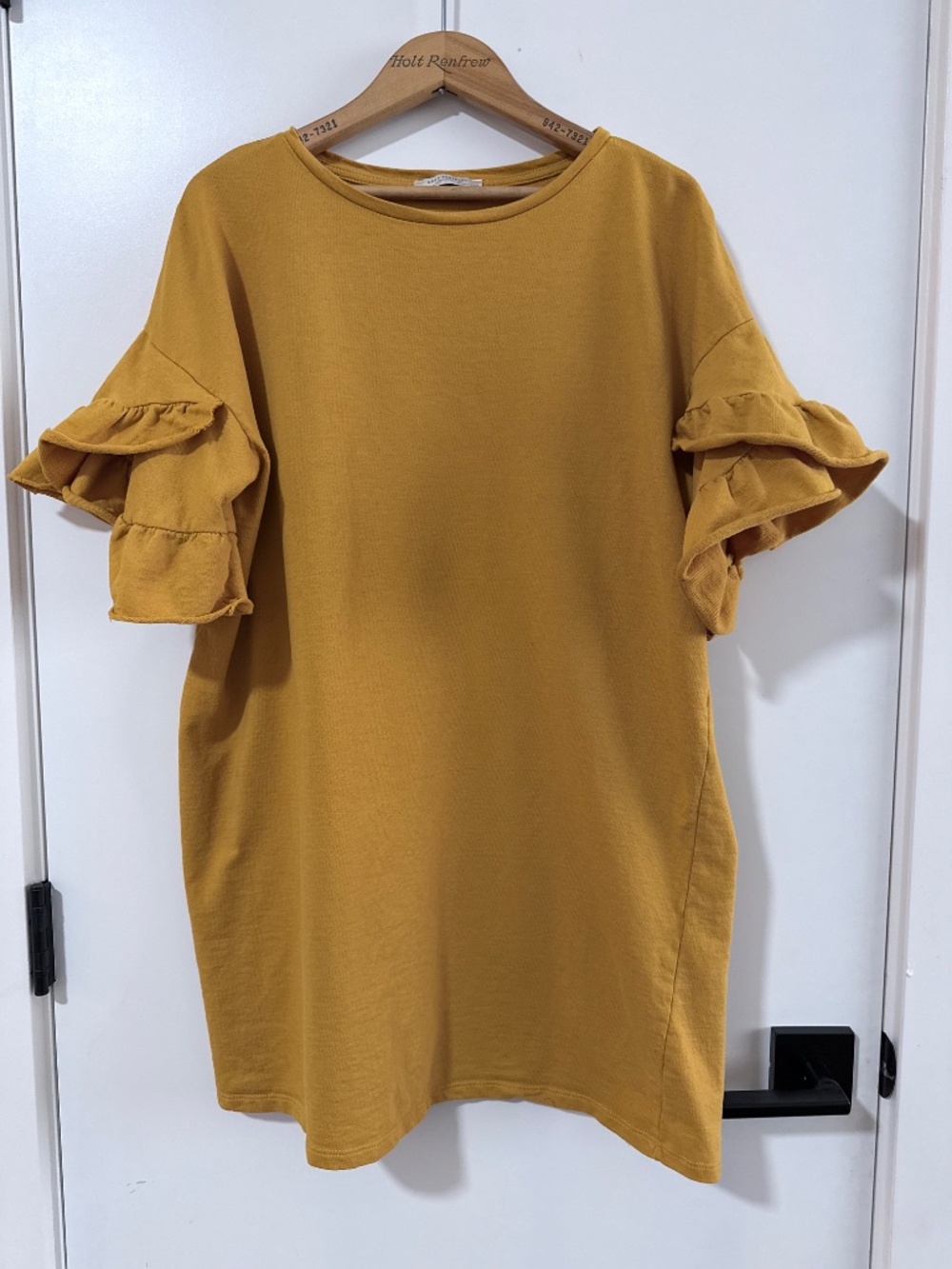 Zara TRF collection, mustard yellow short-sleeve top. - Picture 3 of 5
